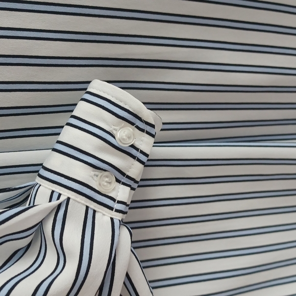 Tunic - Picture 3 of 6